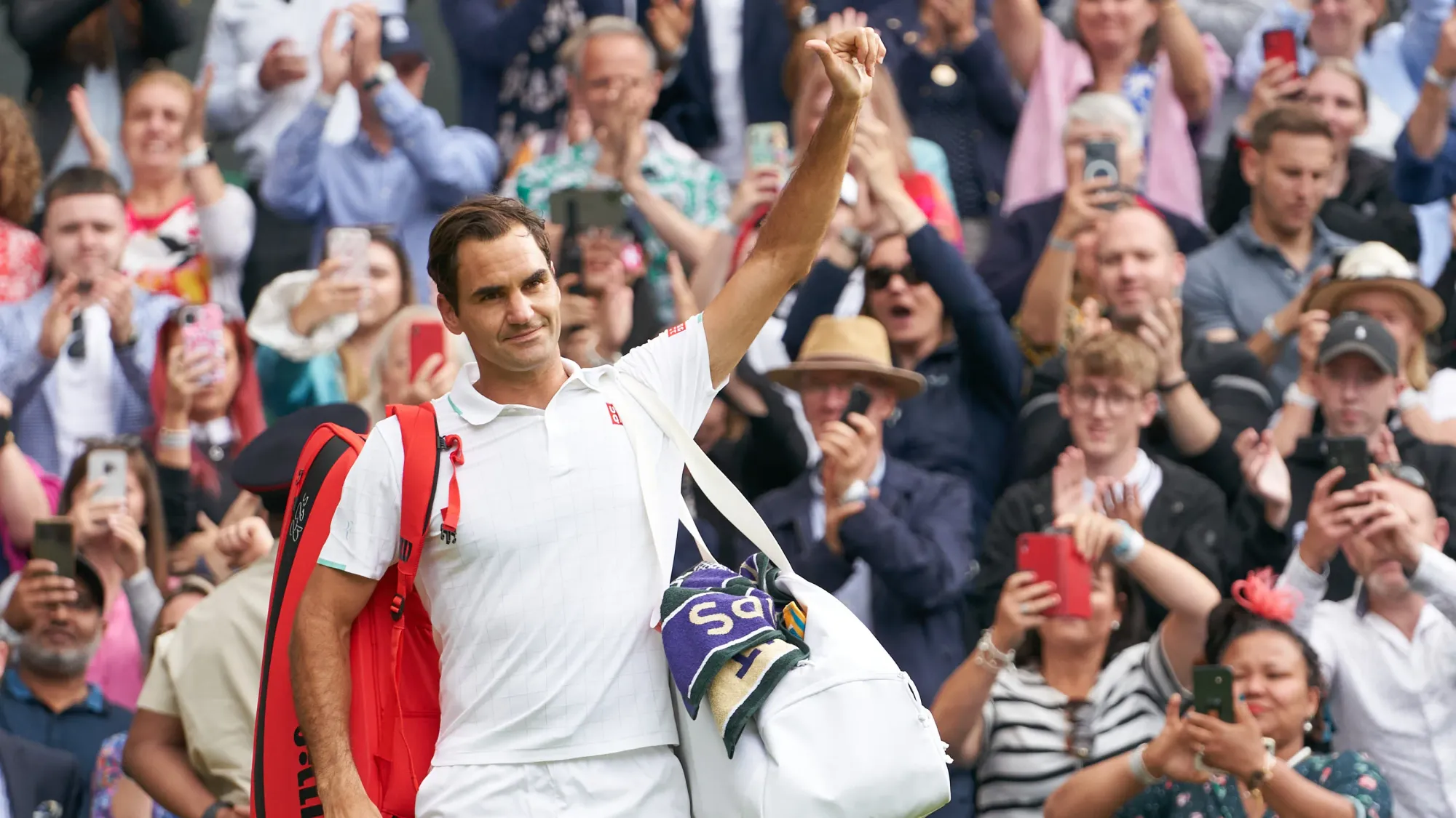 Roger Federer Retires From Tennis