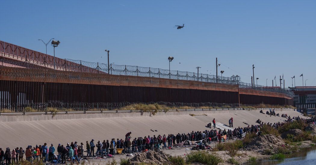 Migrants Report Mass Kidnappings In Mexico After Crossing Border Into US