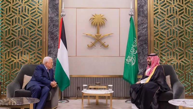 Palestinian Leader Abbas Meets Saudi Crown Prince in Jeddah