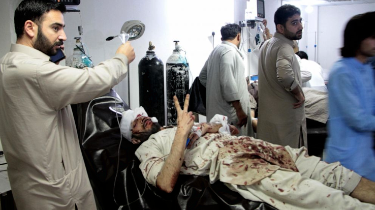 Pakistan: At Least 17 Killed in Explosions at Police Station post image