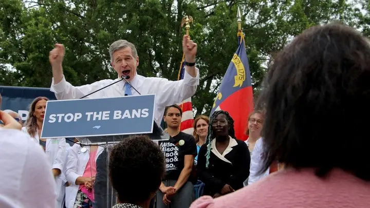 North Carolina GOP Overrides Veto of 12-Week Abortion Ban post image