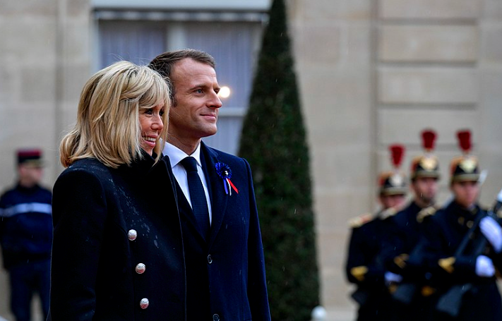 French Pres. Macron Hosts Saudi Crown Prince bin Salman post image